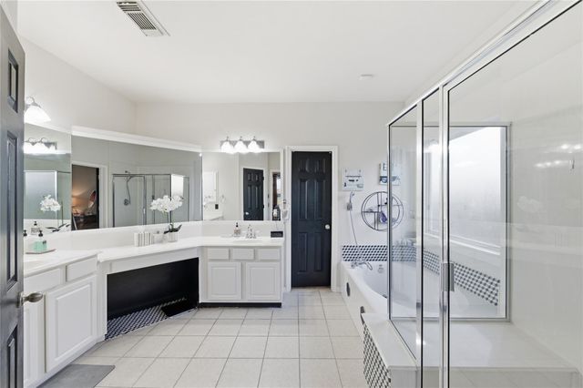 28 Atascadero Drive, Manvel, TX 77578