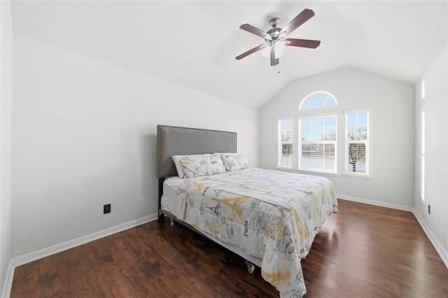 28 Atascadero Drive, Manvel, TX 77578