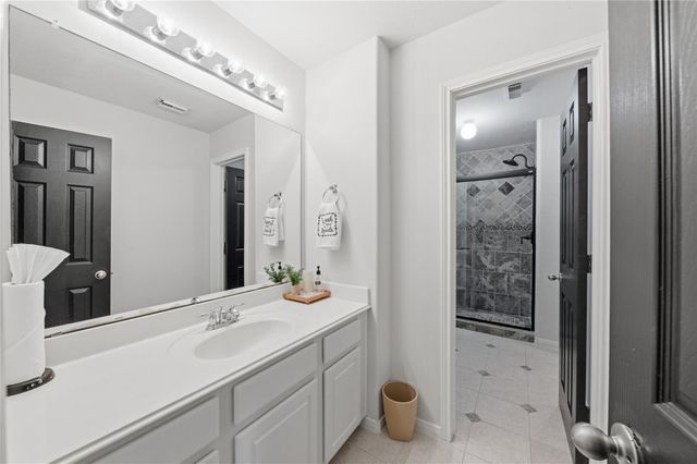 28 Atascadero Drive, Manvel, TX 77578