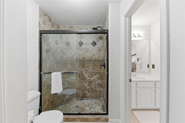 28 Atascadero Drive, Manvel, TX 77578