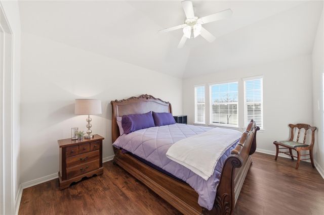 28 Atascadero Drive, Manvel, TX 77578