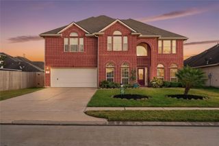 28 Atascadero Drive, Manvel, TX 77578