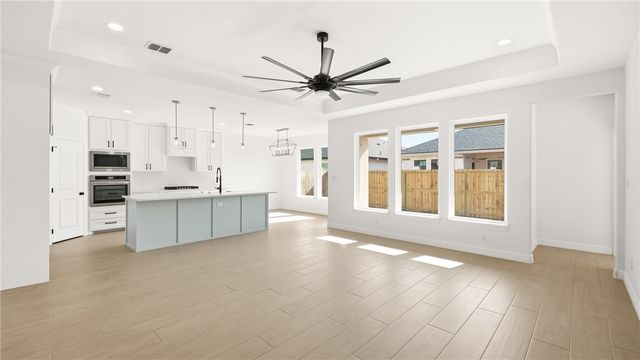 1815 Spoonbill Dr, Portland, TX 78374