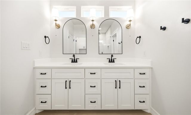 1815 Spoonbill Dr, Portland, TX 78374