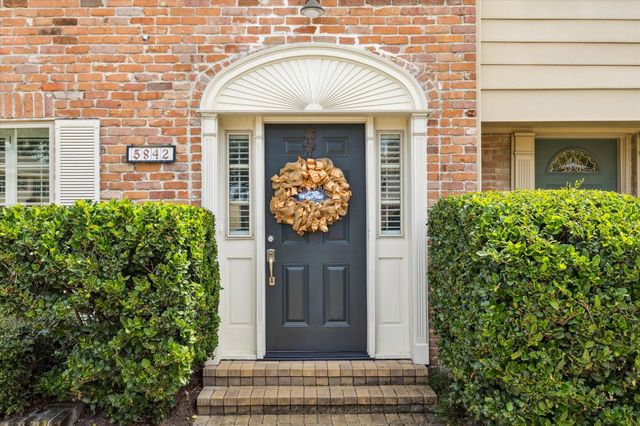 5842 Doliver Drive 47, Houston, TX 77057