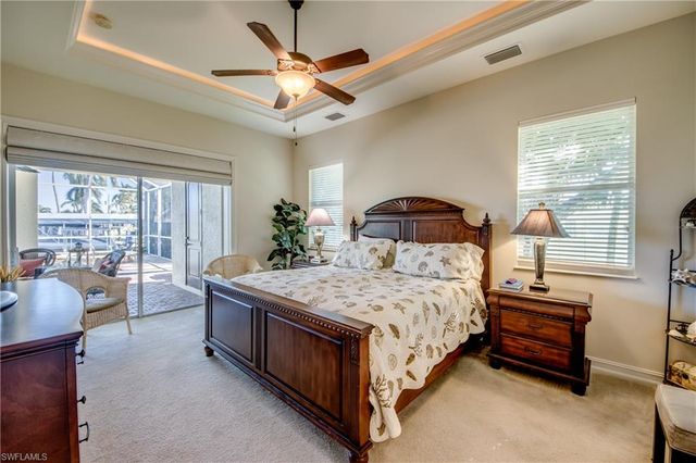 5237 Seminole CT, Cape Coral, FL 33904