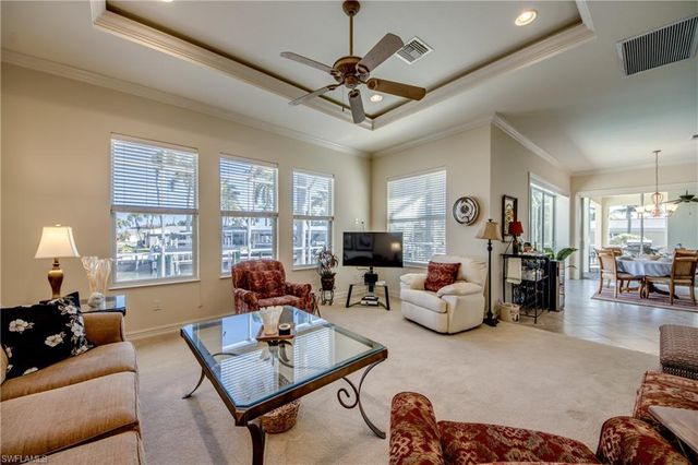 5237 Seminole CT, Cape Coral, FL 33904