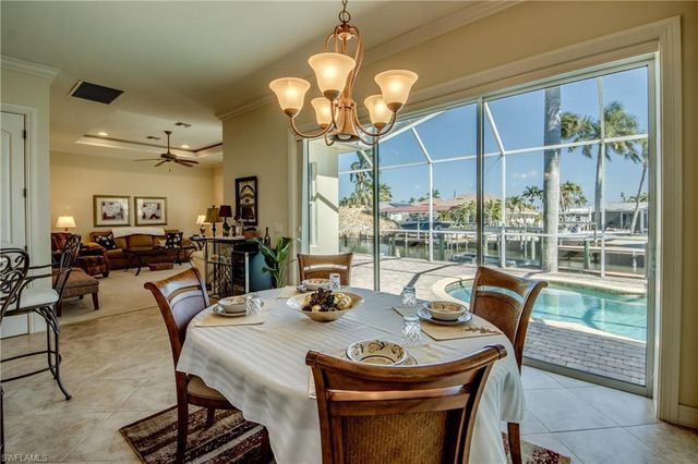 5237 Seminole CT, Cape Coral, FL 33904