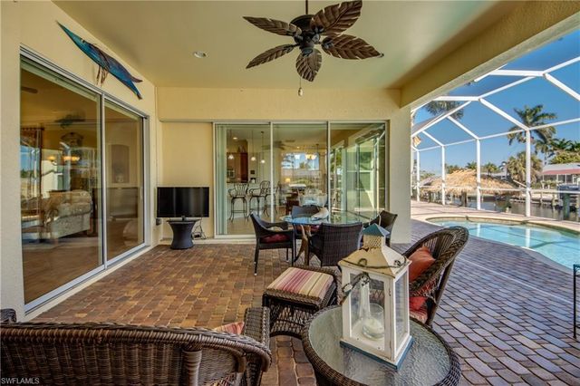 5237 Seminole CT, Cape Coral, FL 33904