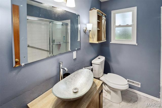 1703 Foster Drive, Swansea, IL 62226