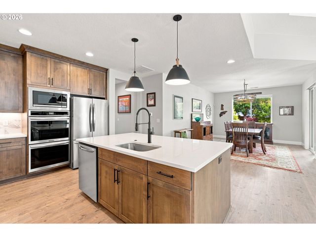 15794 Sw PEACE Ave, Portland, OR 97224