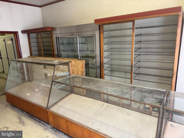 2615 E ALLEGHENY AVE, Philadelphia, PA 19134