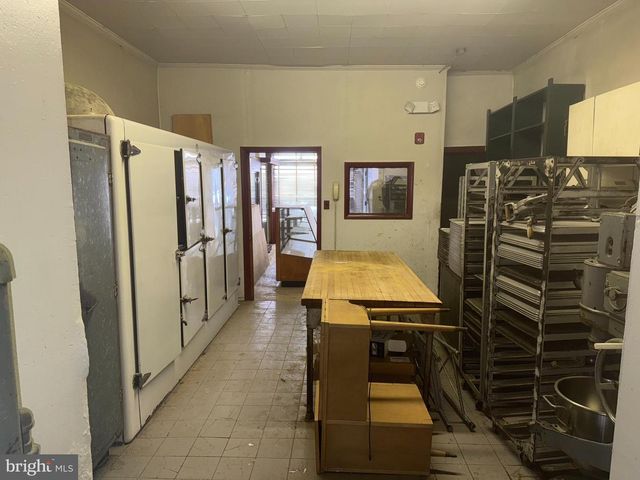 2615 E ALLEGHENY AVE, Philadelphia, PA 19134