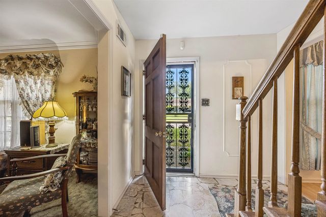 5132 STEUBEN DR, Memphis, TN 38134