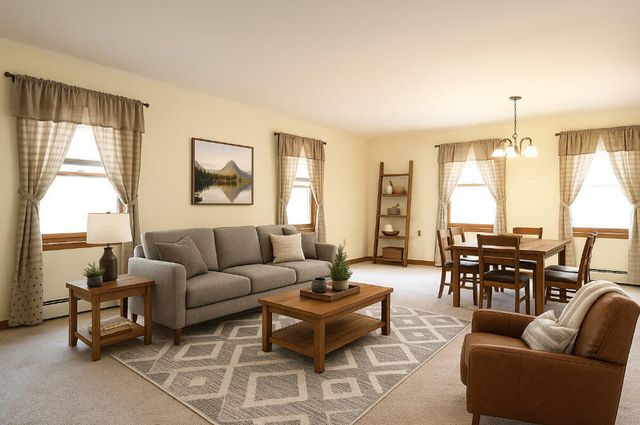 42 King Street, Warrensburg, NY 12885