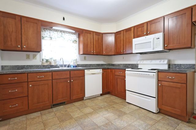 42 King Street, Warrensburg, NY 12885