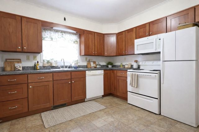 42 King Street, Warrensburg, NY 12885