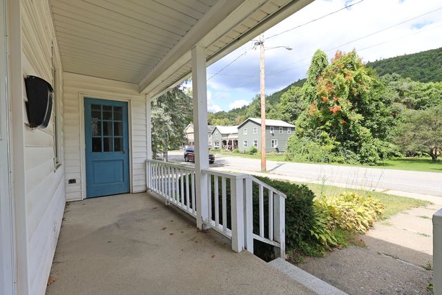 42 King Street, Warrensburg, NY 12885