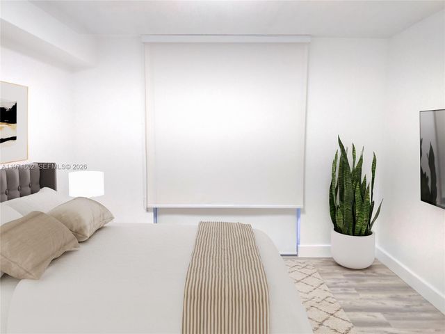 540 Brickell Key Dr 414, Miami, FL 33131