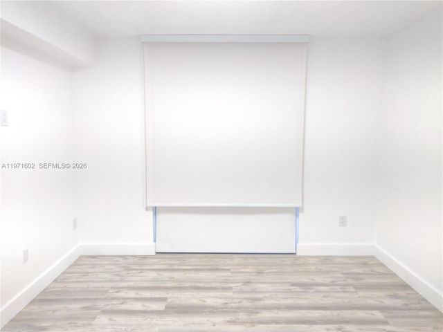 540 Brickell Key Dr 414, Miami, FL 33131