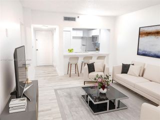 540 Brickell Key Dr 414, Miami, FL 33131