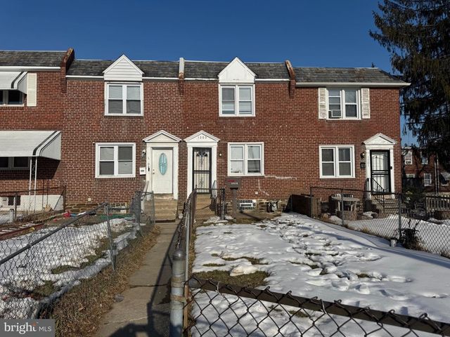 1203 EDGEHILL RD, Darby, PA 19023