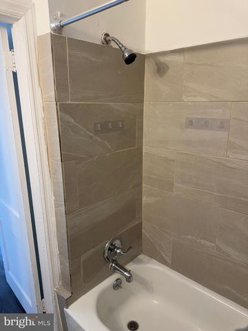 1203 EDGEHILL RD, Darby, PA 19023