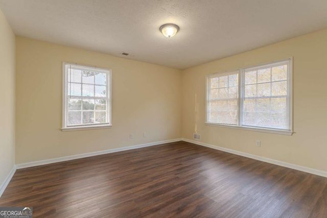 2067 Tanglewood Drive, Snellville, GA 30078