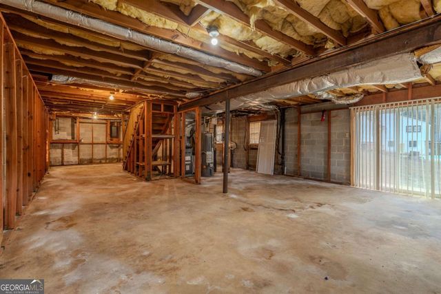 2067 Tanglewood Drive, Snellville, GA 30078