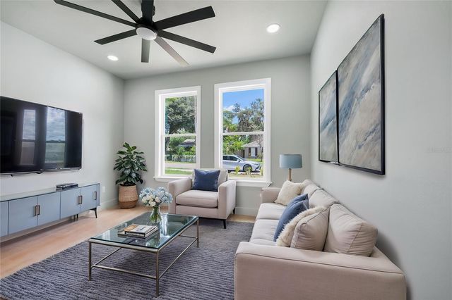 2034 E GRANT AVENUE, Orlando, FL 32806