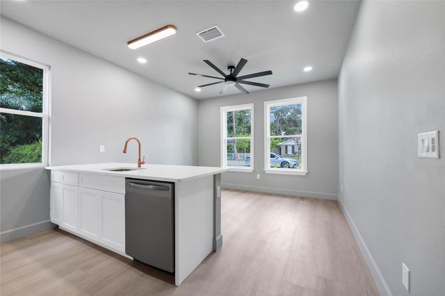 2034 E GRANT AVENUE, Orlando, FL 32806