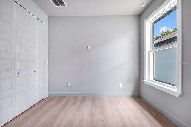 2034 E GRANT AVENUE, Orlando, FL 32806