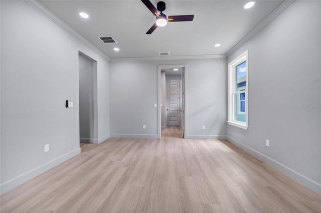2034 E GRANT AVENUE, Orlando, FL 32806