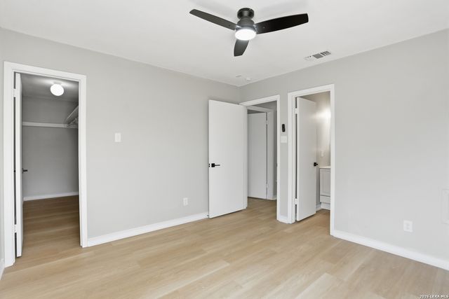 132 University, San Antonio, TX 78201