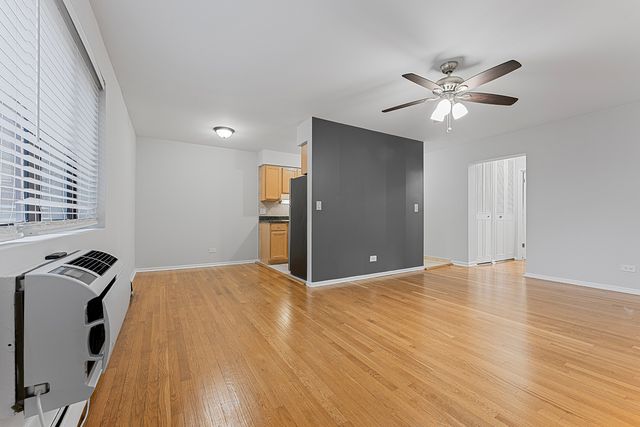 6021 N Winthrop Avenue 306, Chicago, IL 60660