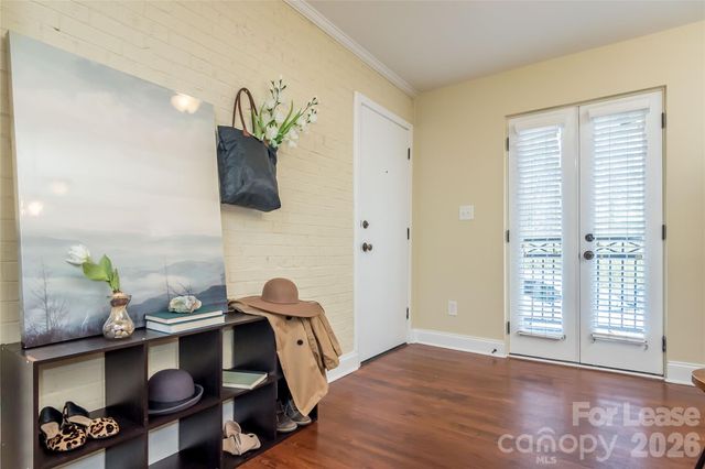 4911 Park Road D, Charlotte, NC 28209