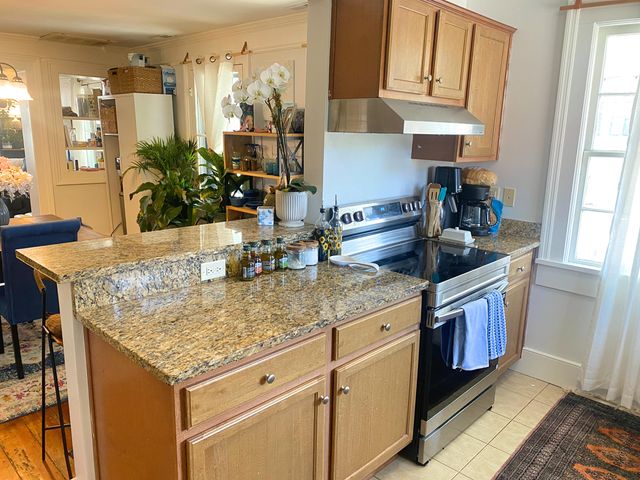 9 Gadsden Street, Charleston, SC 29401