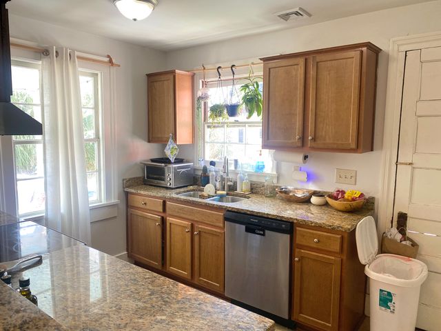 9 Gadsden Street, Charleston, SC 29401