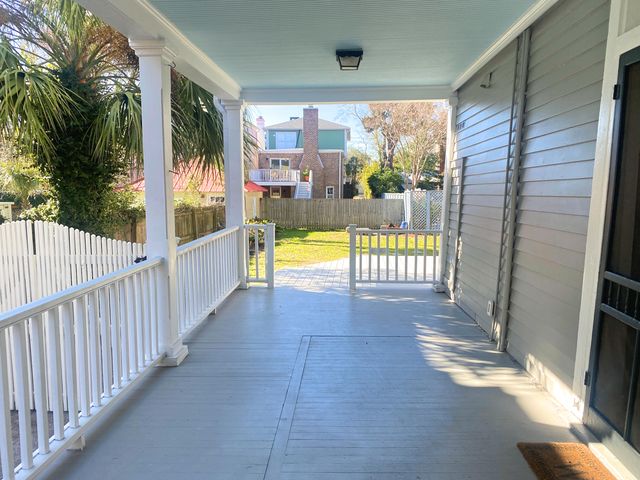 9 Gadsden Street, Charleston, SC 29401