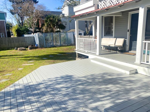 9 Gadsden Street, Charleston, SC 29401