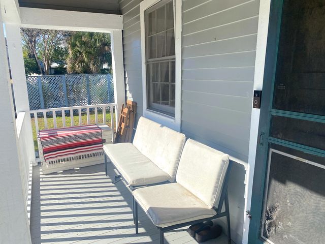 9 Gadsden Street, Charleston, SC 29401