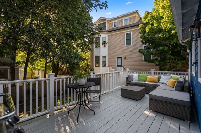 31 Loveland Rd, Brookline, MA 02445