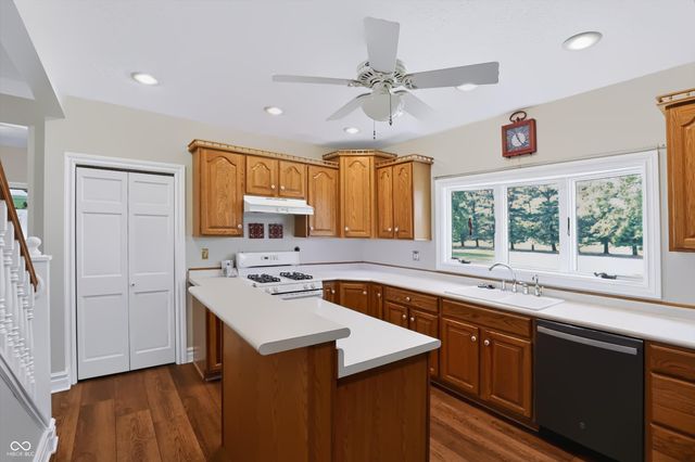 5251 N 800 Road E, Wilkinson, IN 46186