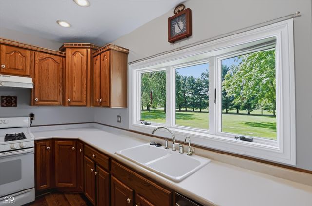 5251 N 800 Road E, Wilkinson, IN 46186