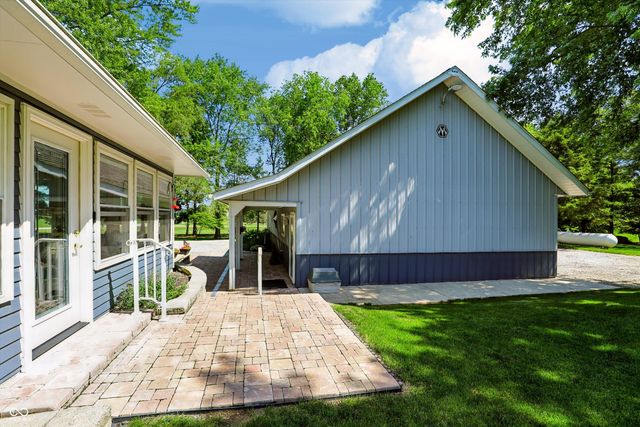 5251 N 800 Road E, Wilkinson, IN 46186