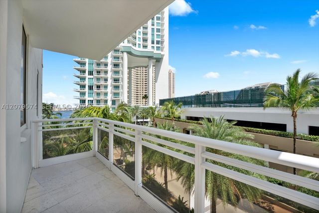 901 Brickell Key Blvd 609, Miami, FL 33131