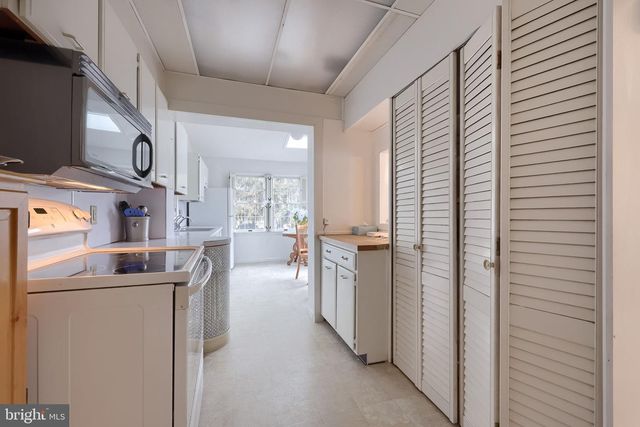 853 JANET AVE, Lancaster, PA 17601