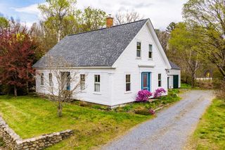 136 Route 10, Piermont, NH 03779