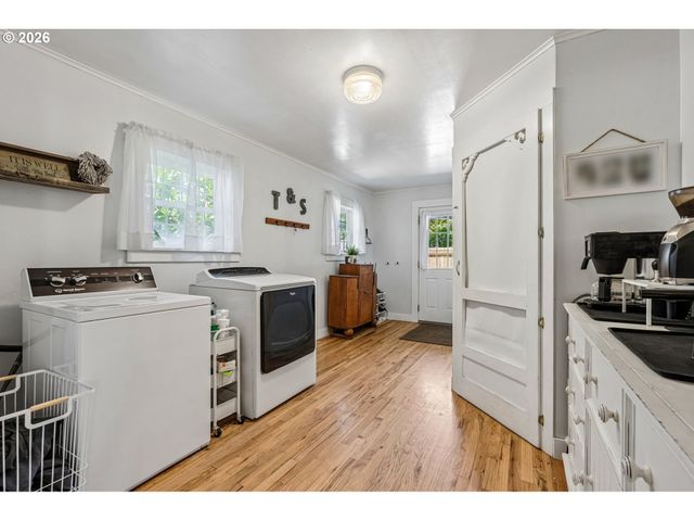 819 SIERRA VISTA Dr, Newberg, OR 97132