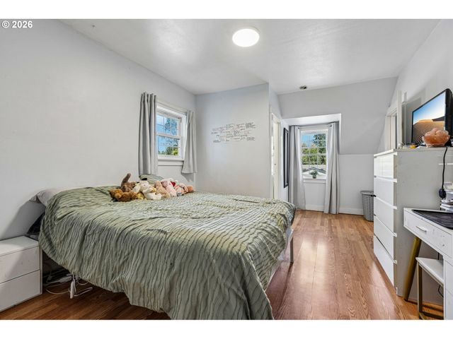 819 SIERRA VISTA Dr, Newberg, OR 97132